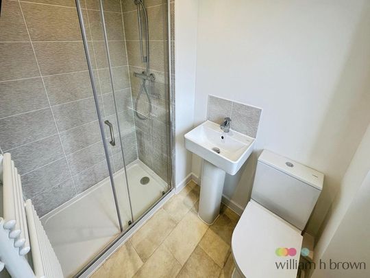 3 bedroom semi-detached house to rent - Photo 1