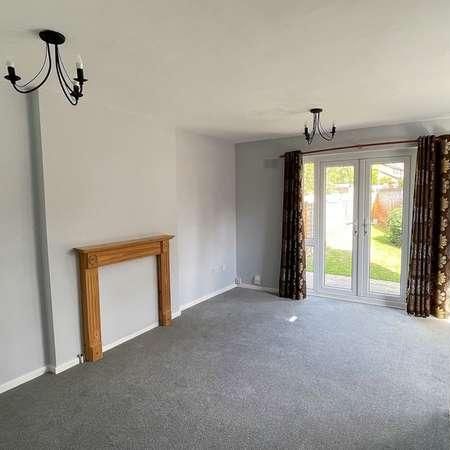 Dorian Rise, LE13 - Photo 1