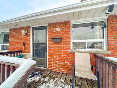 380 Arbor Court #Main floor - Photo 3