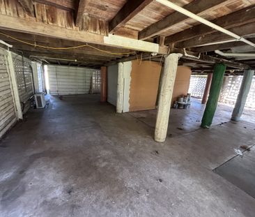 Conveniently located - Photo 2