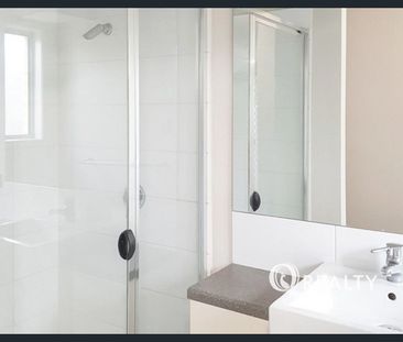 2/4 Burchill Street, Loganlea, Qld 4131 - Photo 5