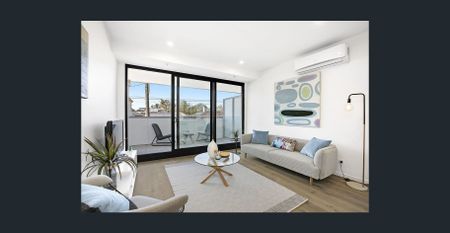 Two Bedroom Stunning Apartment! - Photo 5