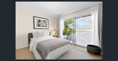 Modern 2-Bedroom Home Moments from Collaroy Beach - Photo 4