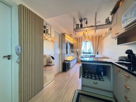 Apartamento com 1 quarto e 44m² para alugar em Menino Deus, Porto Alegre. - Foto 2