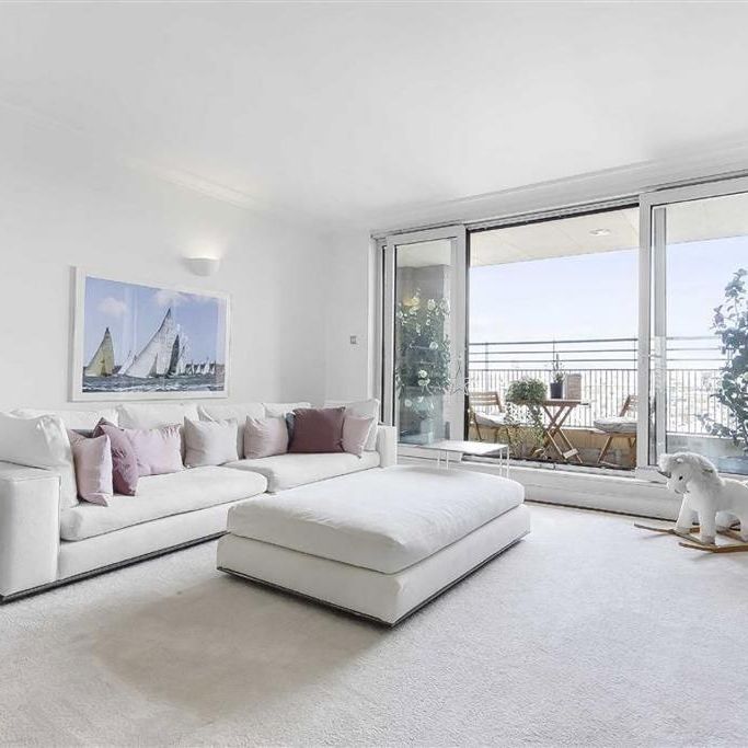 3 bedroom flat to rent - Photo 1