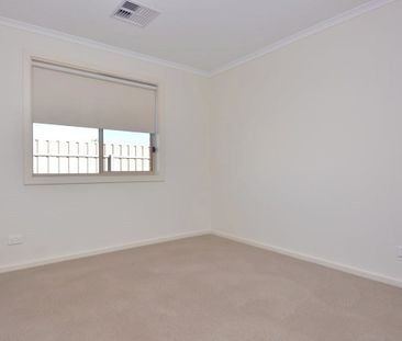 2 Warnes Avenue - Photo 6