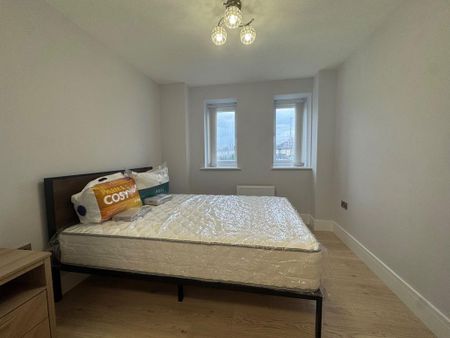2 bedroom flat to rent - Photo 4