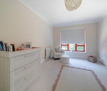 5 bedroom detached house to rent - Photo 5