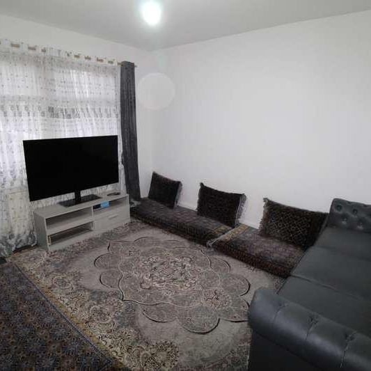 Weston Drive, Stanmore, HA7 - Photo 1