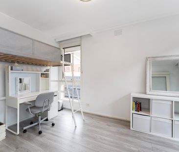 Boutique Family Living with Lifestyle Convenience - Photo 5