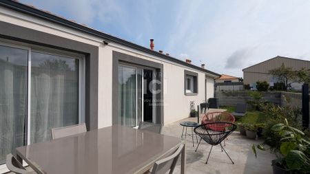 Location Maison 5 pièces 108m² - Photo 3