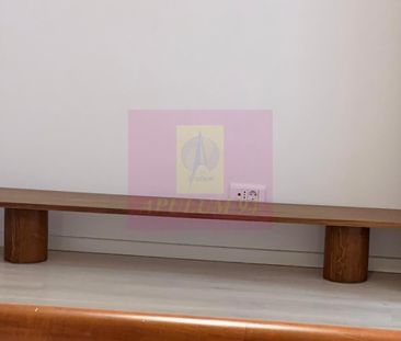 Închiriază Apartament 3 camere Barbu Văcărescu - Photo 2
