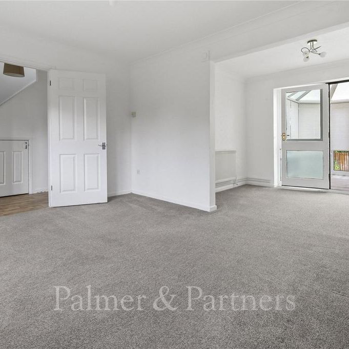3 bedroom link detached house to rent - Photo 1