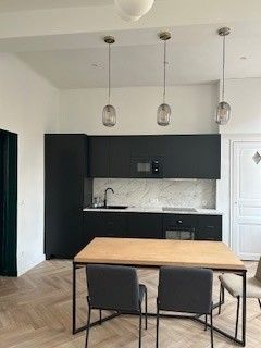 Location appartement Marseille 6ème (13006) - Photo 4