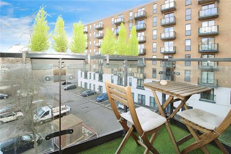 1 bedroom apartment to rent - Photo 2