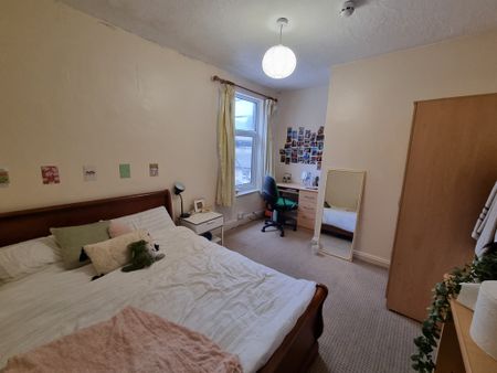 2 Bed Student Accommodation - Photo 4