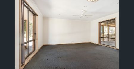 PARK LIFE LIVING IN THURGOONA - Photo 2