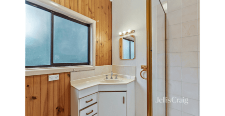 Charming 3-Bedroom Home - Photo 5