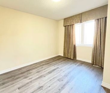 For Lease - 254 Cornell Centre Boulevard, Markham, Ontario - Photo 4