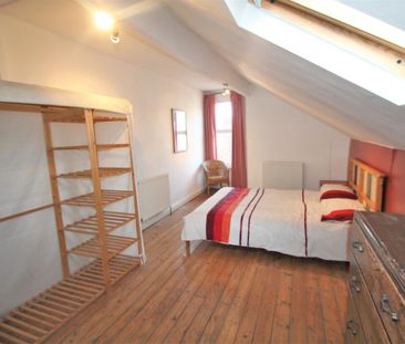 3 bedroom terraced house to rent - Photo 6