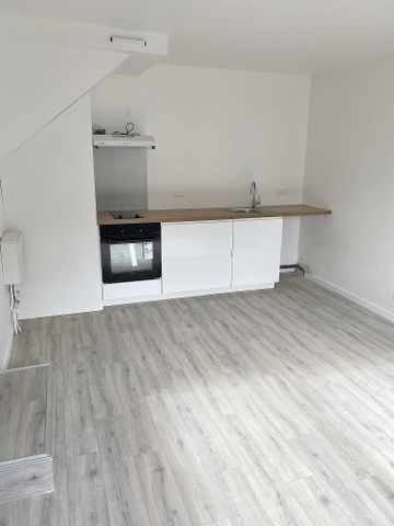 Location Appartement 2 pièces 35m² BORDEAUX 33000 - Photo 3