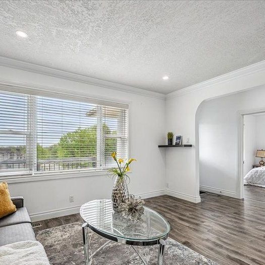 For Lease - 570 Victoria Street, Kitchener, Ontario - Photo 1