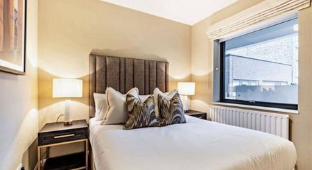 Fulham Road, Kensington and Chelsea, London, SW3 - Photo 3