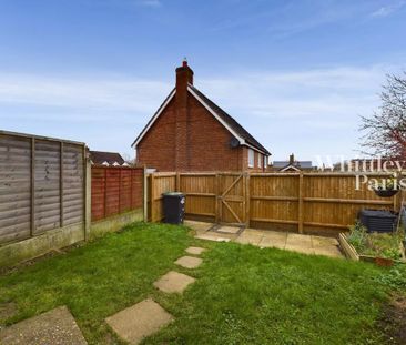 2 bedroom terraced house to rent - Photo 6