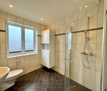 Lys og indbydende lejlighed nær Odense Å - Photo 3