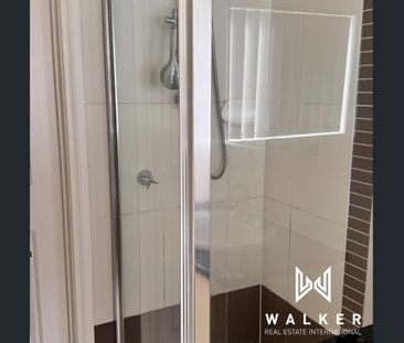 Modern Living Home! - Photo 2