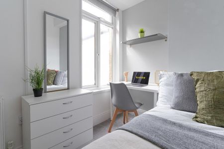 5 bedroom terraced house to rent - Photo 2