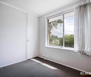 Well Presented 4 Bedroom Family Home Close to Canberra Hospital - Photo 1