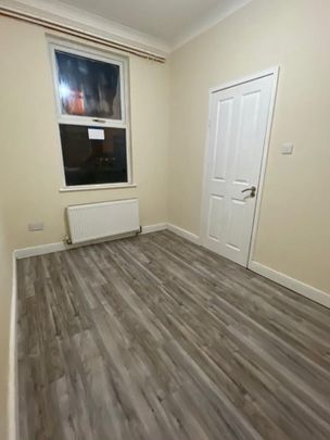 3 Bed Terraced House, Hartlepool Road, CV1 - Photo 1