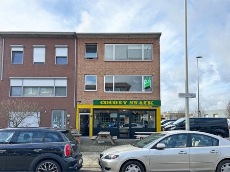 Appartement met twee slaapkamers op zeer centrale locatie in Deurne! - Photo 3