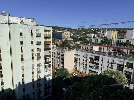 Kiadó jó állapotú panel lakás - Pécs - Fotó 4