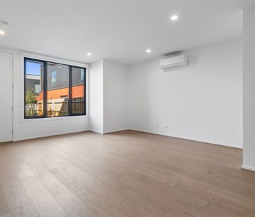 Brand New 3 Bedroom Townhouse - Photo 5