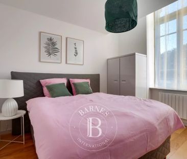 Location Appartement 6 pièces 184m² LYON 5ème - Photo 5