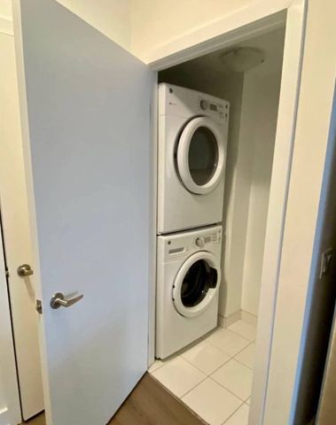 For Lease - 8 Ann Street Unit# 305, Mississauga, Ontario - Photo 5