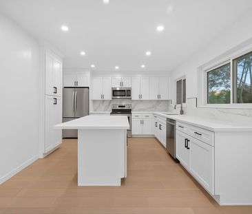 For Lease - 19 Candis Drive Unit# Main, Toronto, Ontario - Photo 1