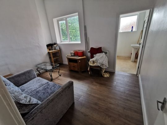 2 Bed Flat, Kensington, L7 - Photo 1