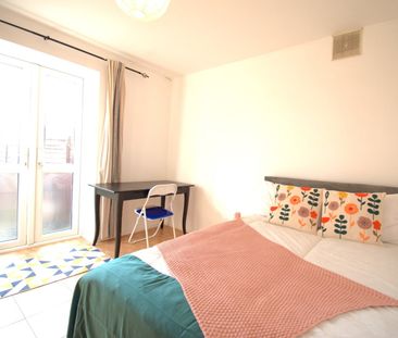 Room in a Shared House, Taylors Green, W3 - Photo 4