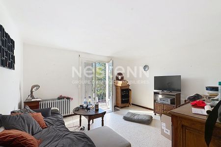 Location Eyragues appartement T3 de 89m² - Photo 3