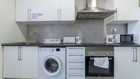 Calle Sueca, Valencia, Valencian Community 46006 - Photo 2