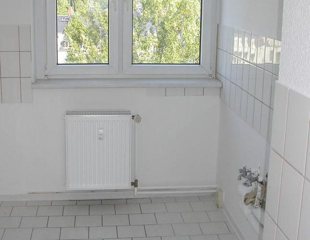 Helle 2-Raum-Wohnung mit Balkon - Foto 1
