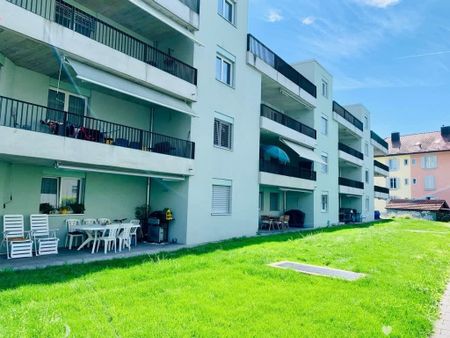 2.5 Zimmer, 74 m², 3. Stock - Foto 2