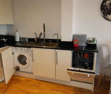 1 bedroom apartment to rent - Photo 4