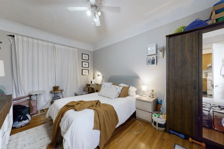 For Lease - 34 Beatrice Street Unit# Main Floor Unit 2, Toronto, Ontario - Photo 2