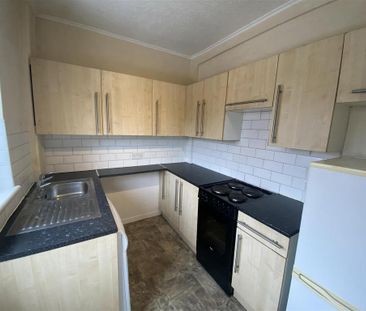 2 bedroom terraced house to rent - Photo 6