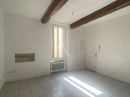 Location Appartement 3 pièces 47m² - Photo 3