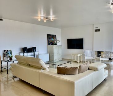 Villa 250 m² - 5 Pièces - Vallauris (06220) - Photo 1